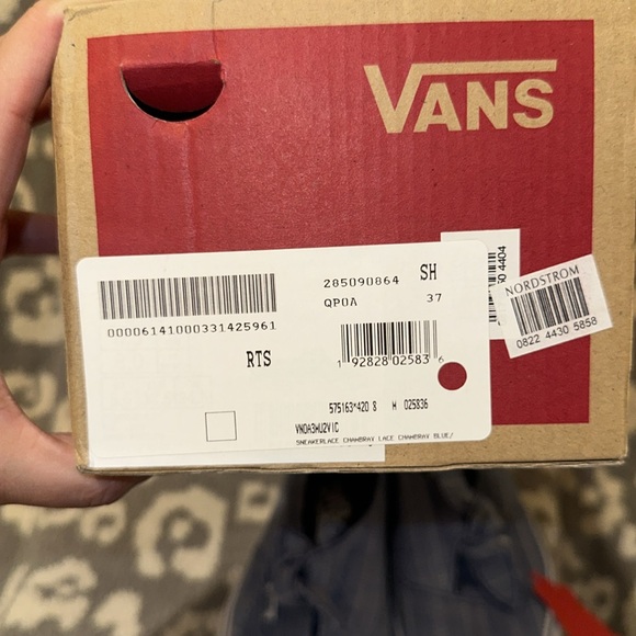 Vans Slip-On Chambray Blue Knot Tie Sneakers New 🆕 & Never Worn 😍 - Picture 16 of 17